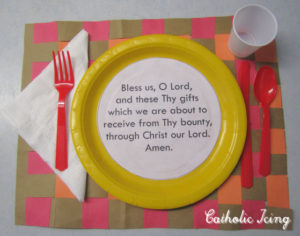 http://ministryadvice.com/wp-content/uploads/2016/10/02-thanksgiving-dinner-prayer-craft-for-kids-300x236.jpg