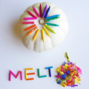 Crayon melted pumpkin craft